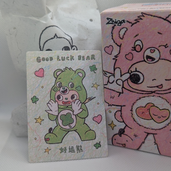 POP MART Zsiga x Care Bears Figures - Good Luck Bear - Picture 2 of 3